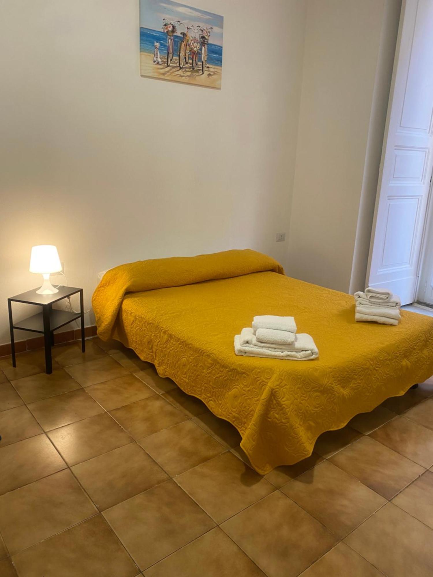 Appartement Donna Rita à Naples Extérieur photo